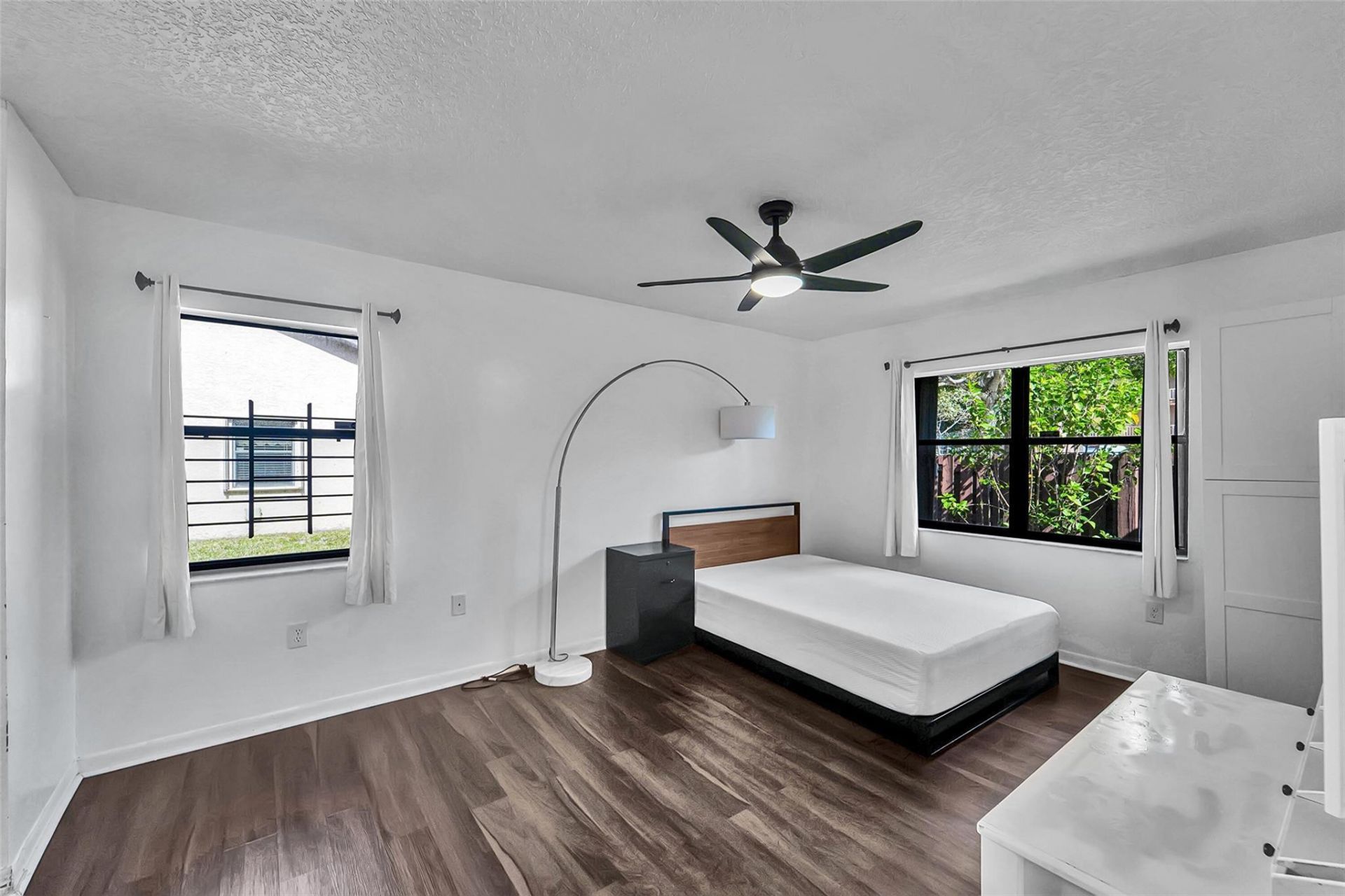2698 N Nob Hill Road, Sunrise, FL 33322 Photo