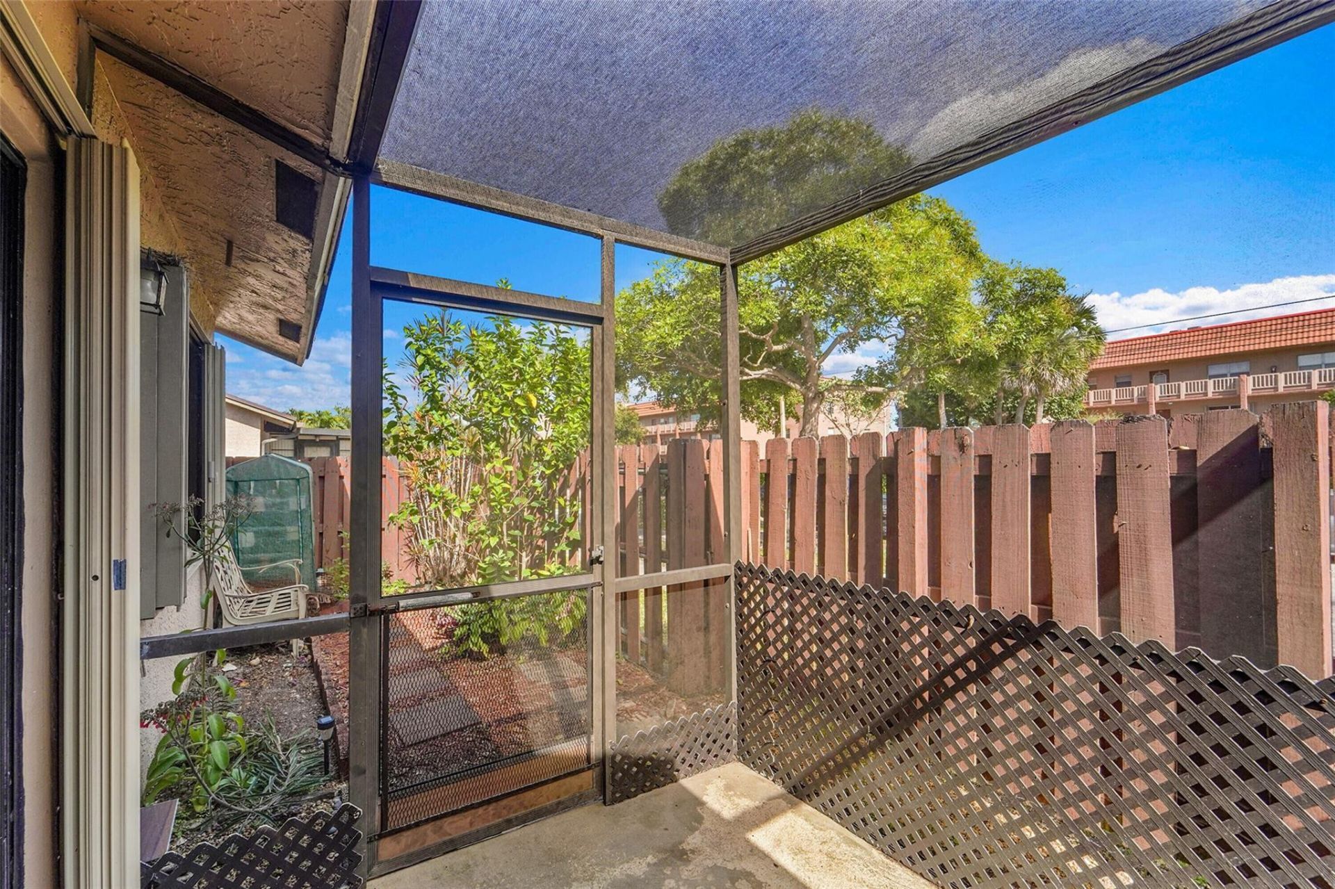 2698 N Nob Hill Road, Sunrise, FL 33322 Photo