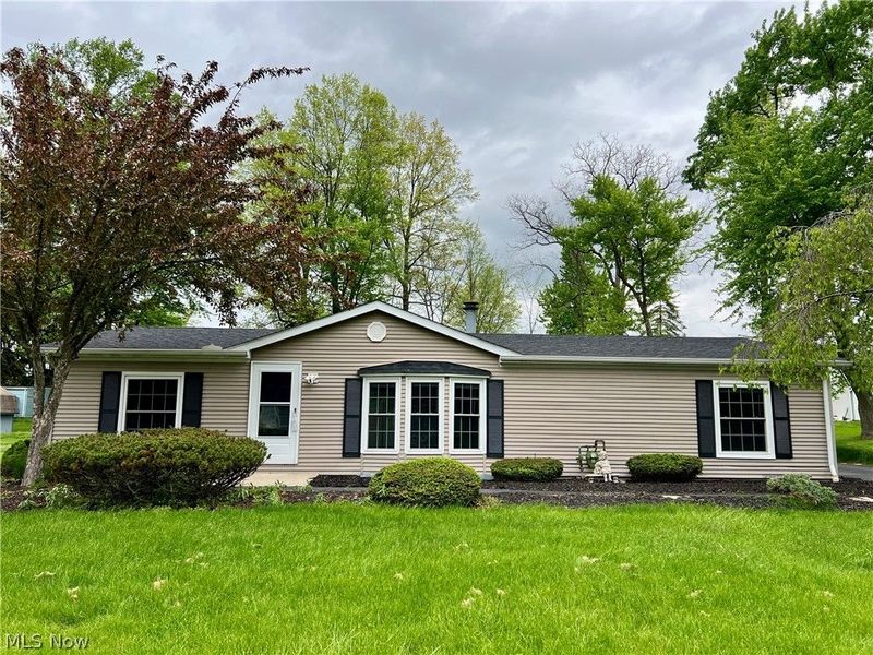 93 Fell Avenue, Northfield Village, OH 44067 Photo 1