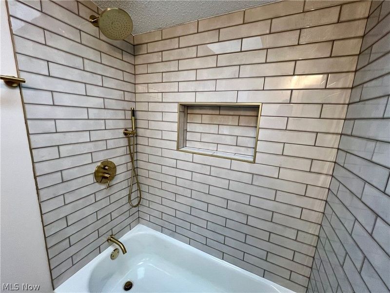 93 Fell Avenue, Northfield Village, OH 44067 Photo 15