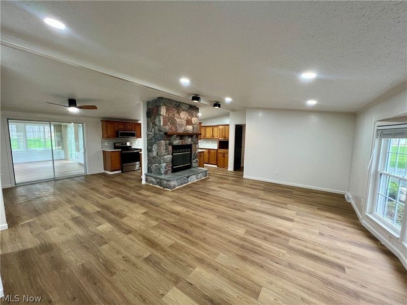 93 Fell Avenue, Northfield Village, OH 44067 Photo 4