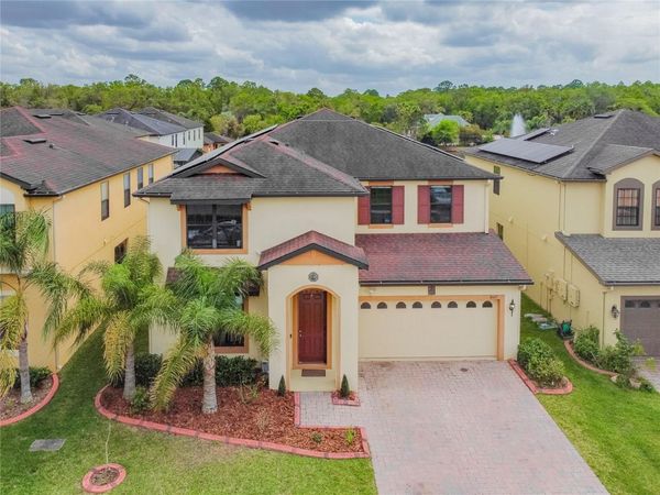 11027 TAHITI ISLE LANE , TAMPA, FL 33647