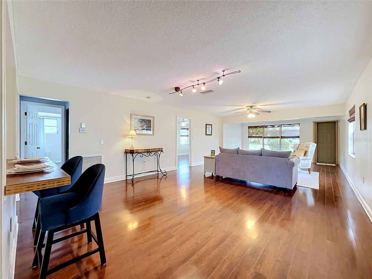 4523 W Independence Drive W, Bradenton, FL 34210 Photo