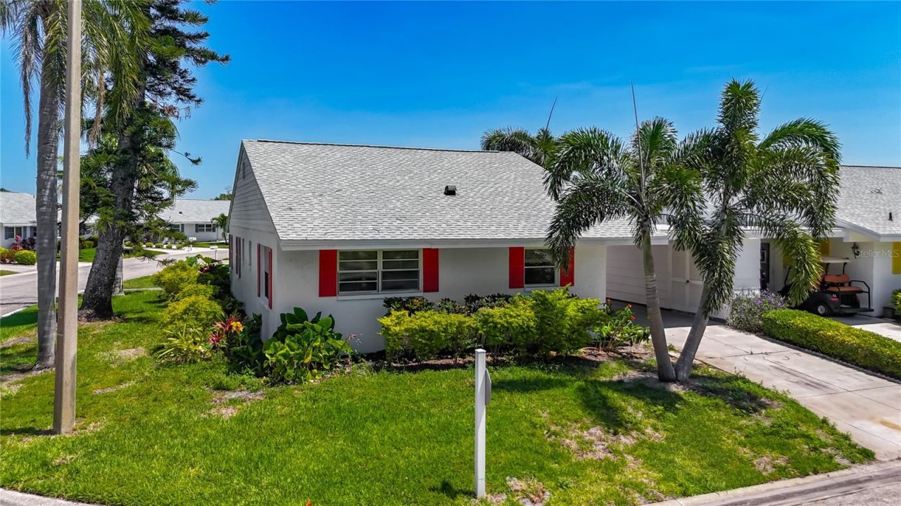 4523 W Independence Drive W, Bradenton, FL 34210 Photo