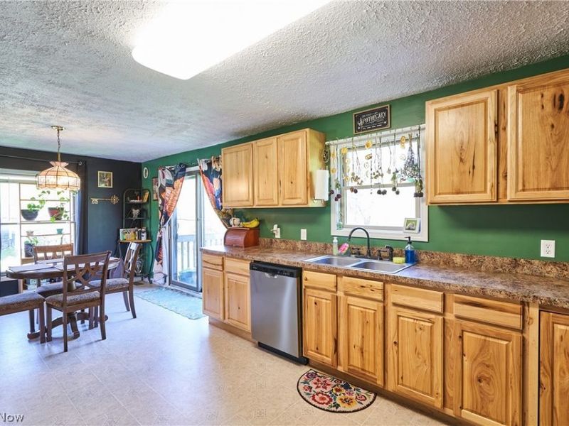 8742 Rohrer Road , Orrville, OH 44667 Photo 4
