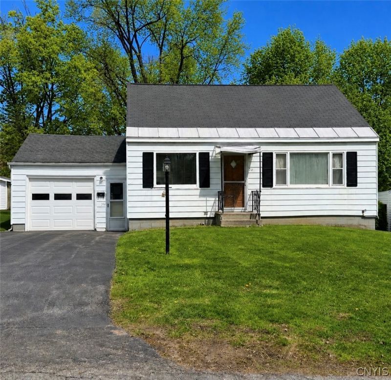 20 Pleasant View Place, Whitesboro, NY 13492 Main Photo