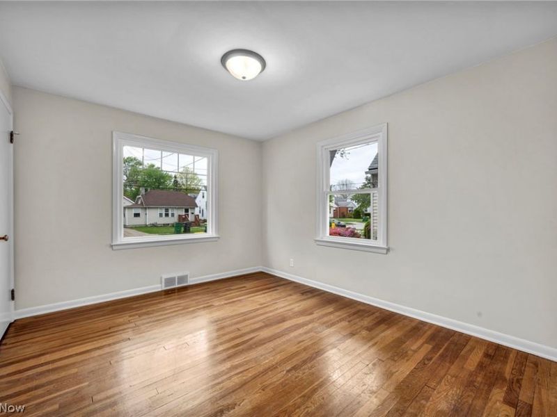 391 E 324th Street, Willowick, OH 44095 Photo 16