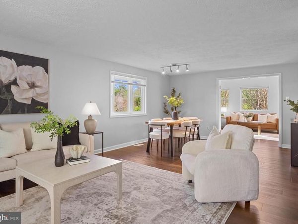 6589 ROBIN SONG, COLUMBIA, MD 21045