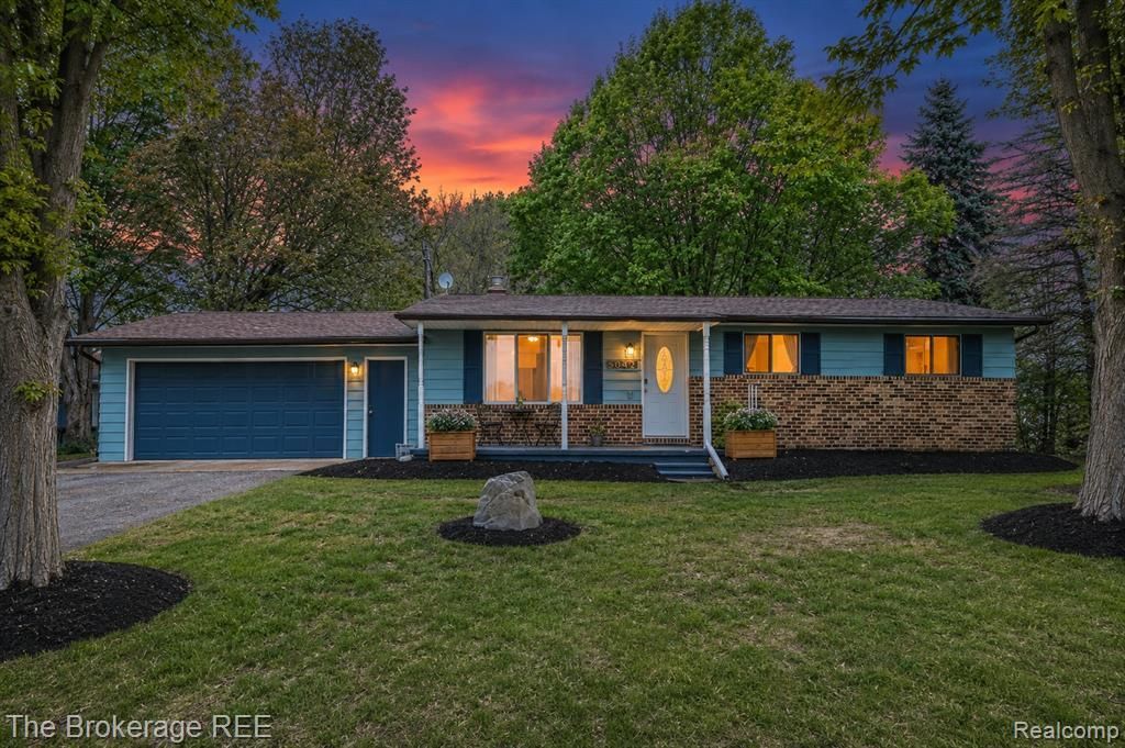 5042 Cook Road, Mundy Township, MI 48473 Main Photo