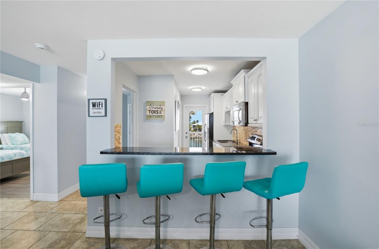 8900 Blind Pass Road, Unit A306, Sarasota, FL 34242 Photo