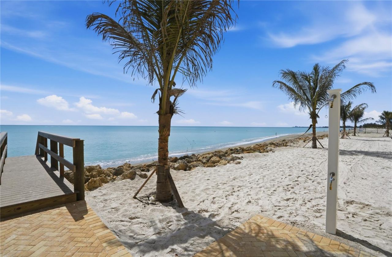8900 Blind Pass Road, Unit A306, Sarasota, FL 34242 Photo