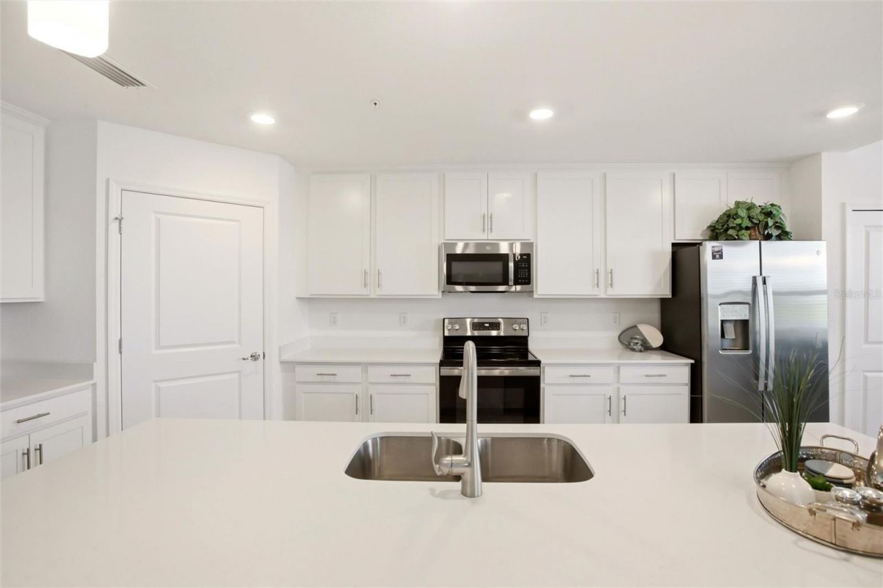 14214 Heritage Landing Boulevard, Unit 816, Punta Gorda, FL 33955 Photo