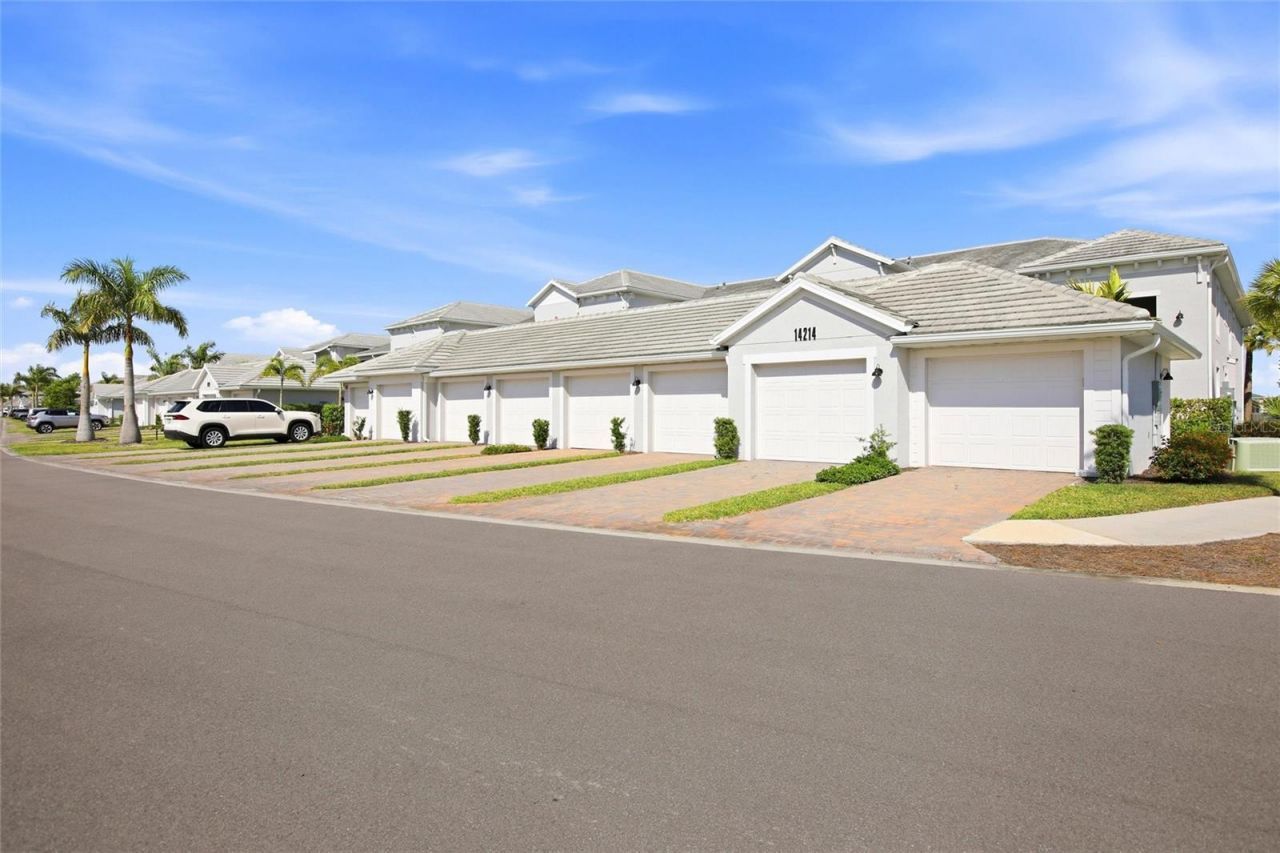 14214 Heritage Landing Boulevard, Unit 816, Punta Gorda, FL 33955 Photo