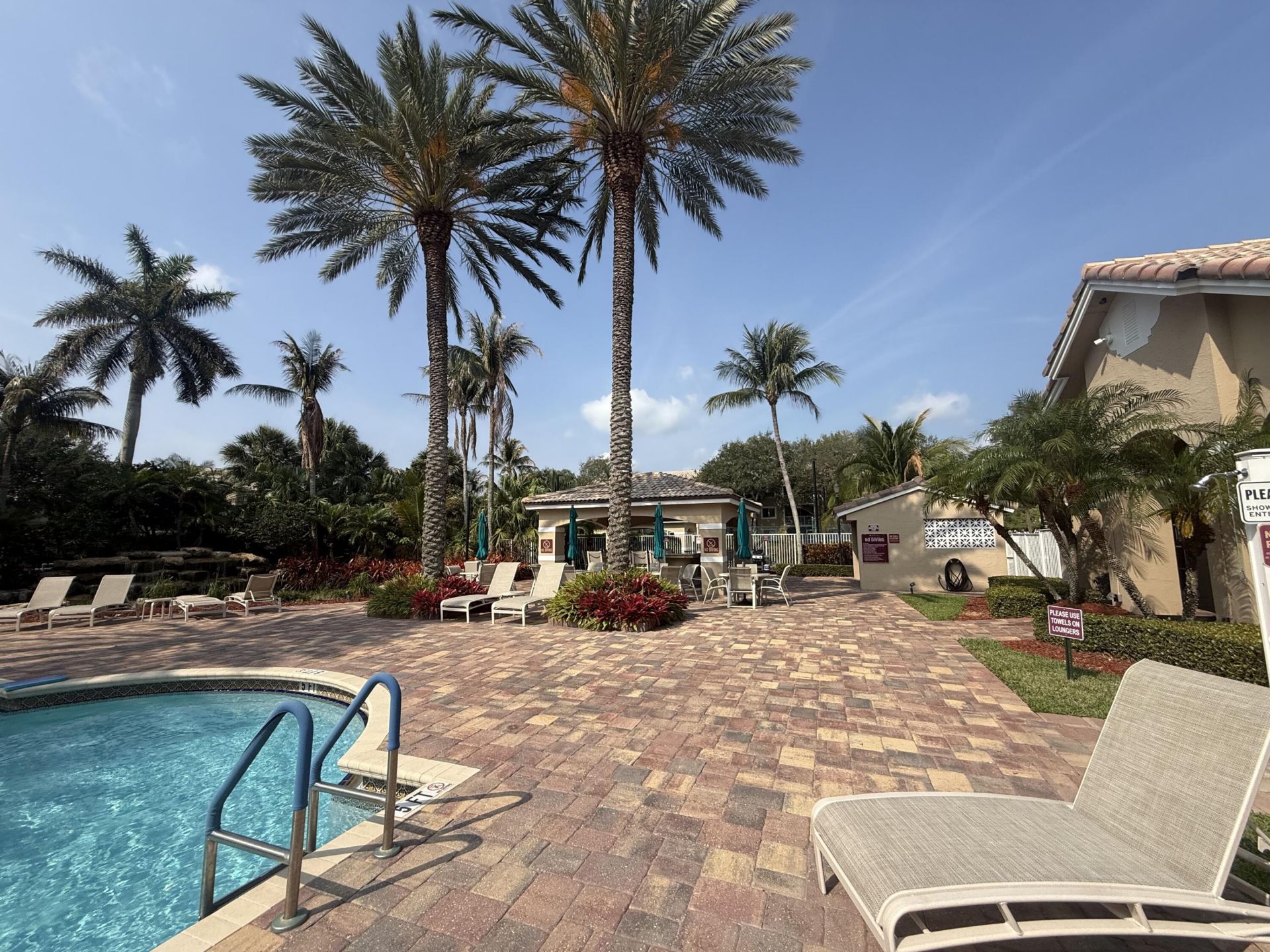 284 Village Boulevard, Unit 9110, Tequesta, FL 33469 Photo