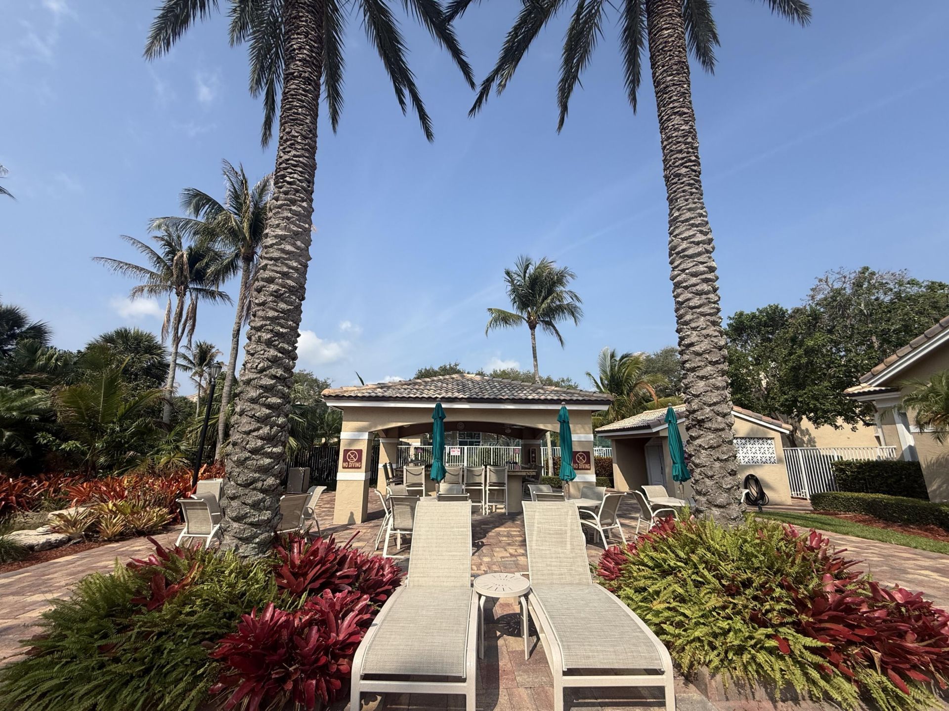 284 Village Boulevard, Unit 9110, Tequesta, FL 33469 Photo