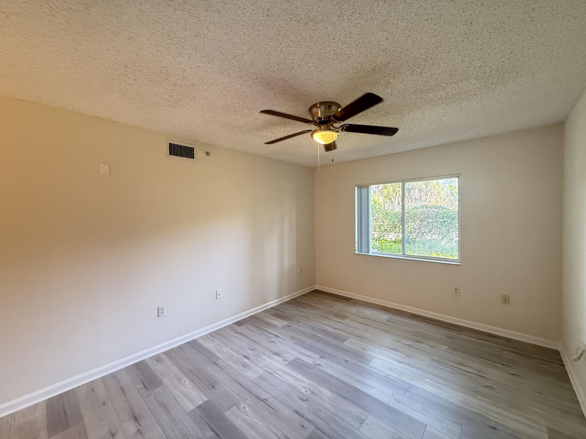 284 Village Boulevard, Unit 9110, Tequesta, FL 33469 Photo