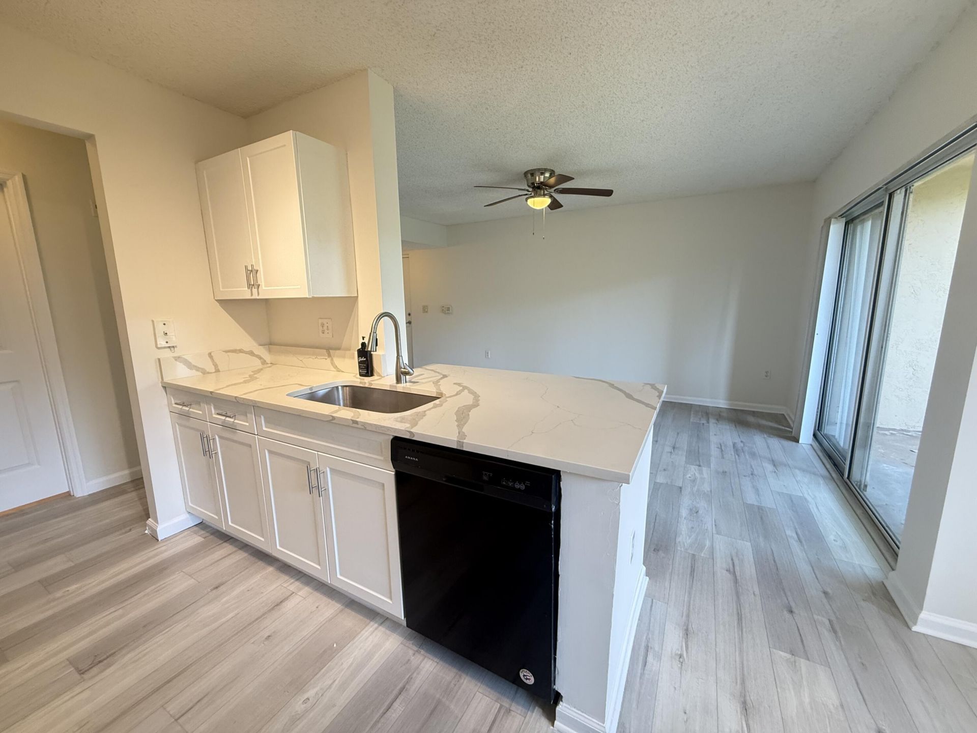 284 Village Boulevard, Unit 9110, Tequesta, FL 33469 Photo