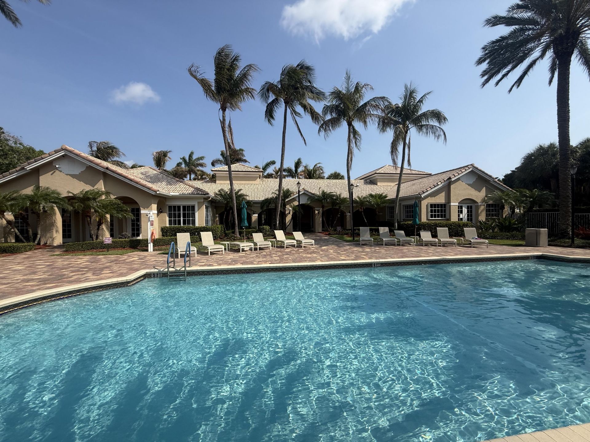 284 Village Boulevard, Unit 9110, Tequesta, FL 33469 Photo
