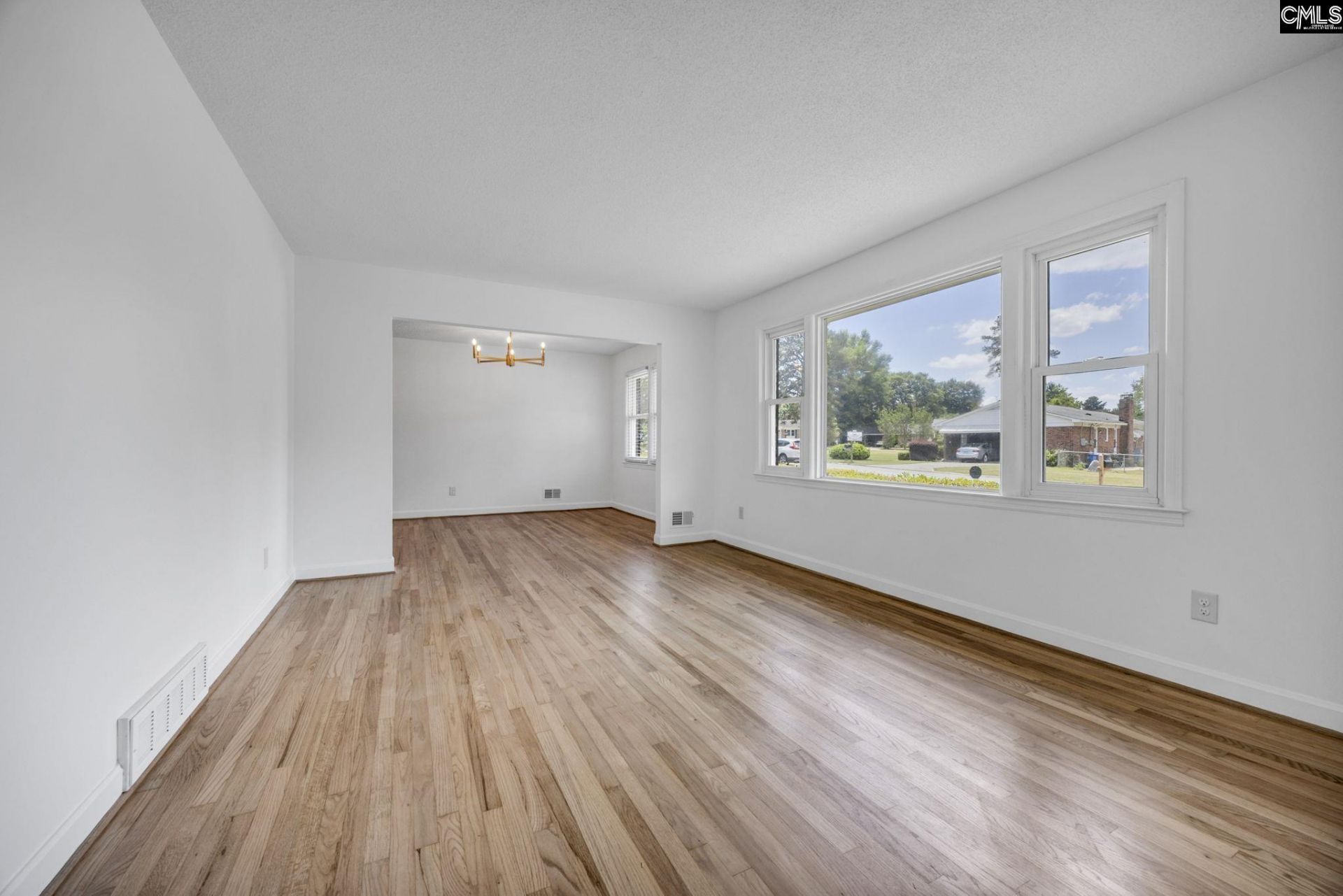 10 Dantzler Drive  Photo 15