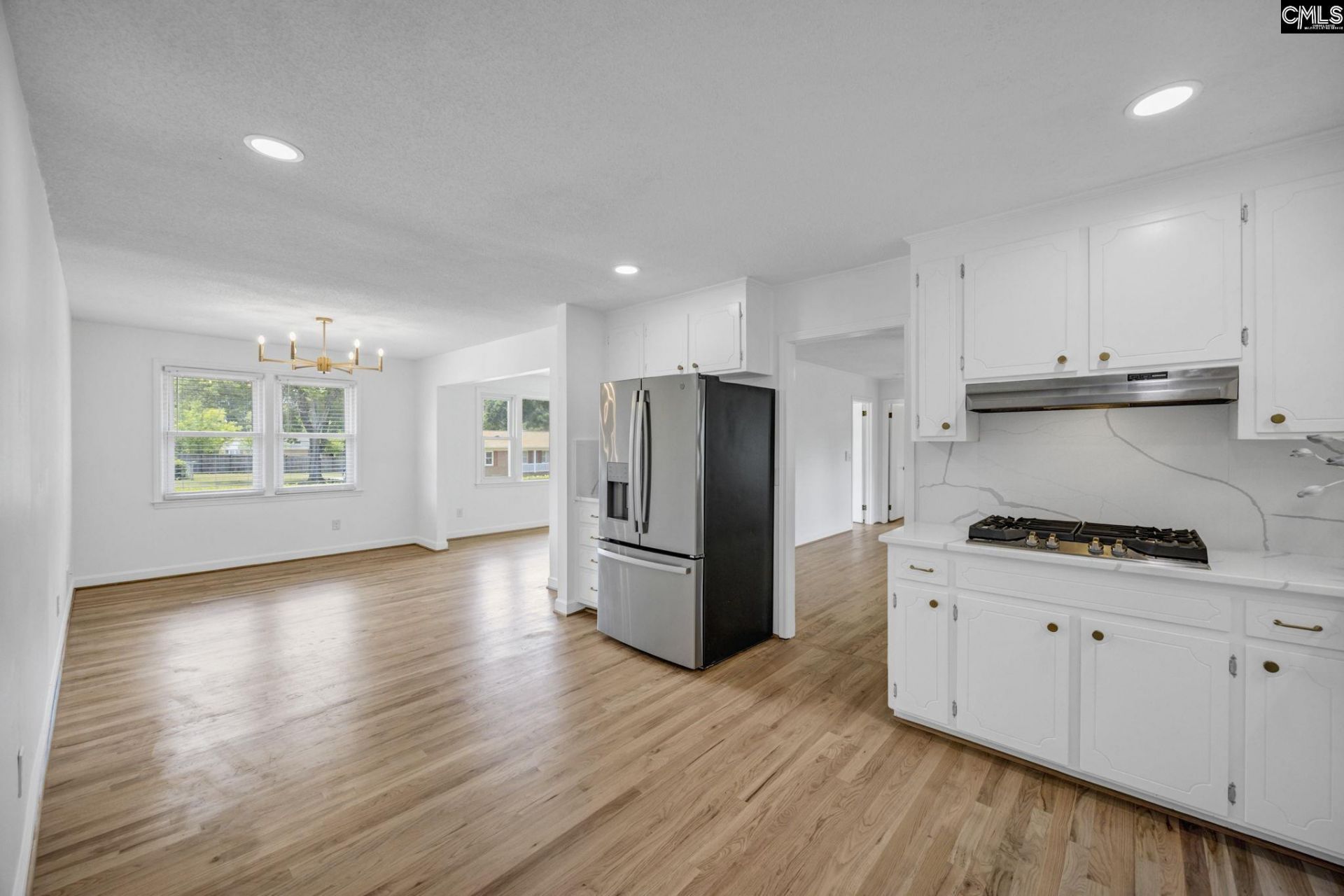 10 Dantzler Drive  Photo 8