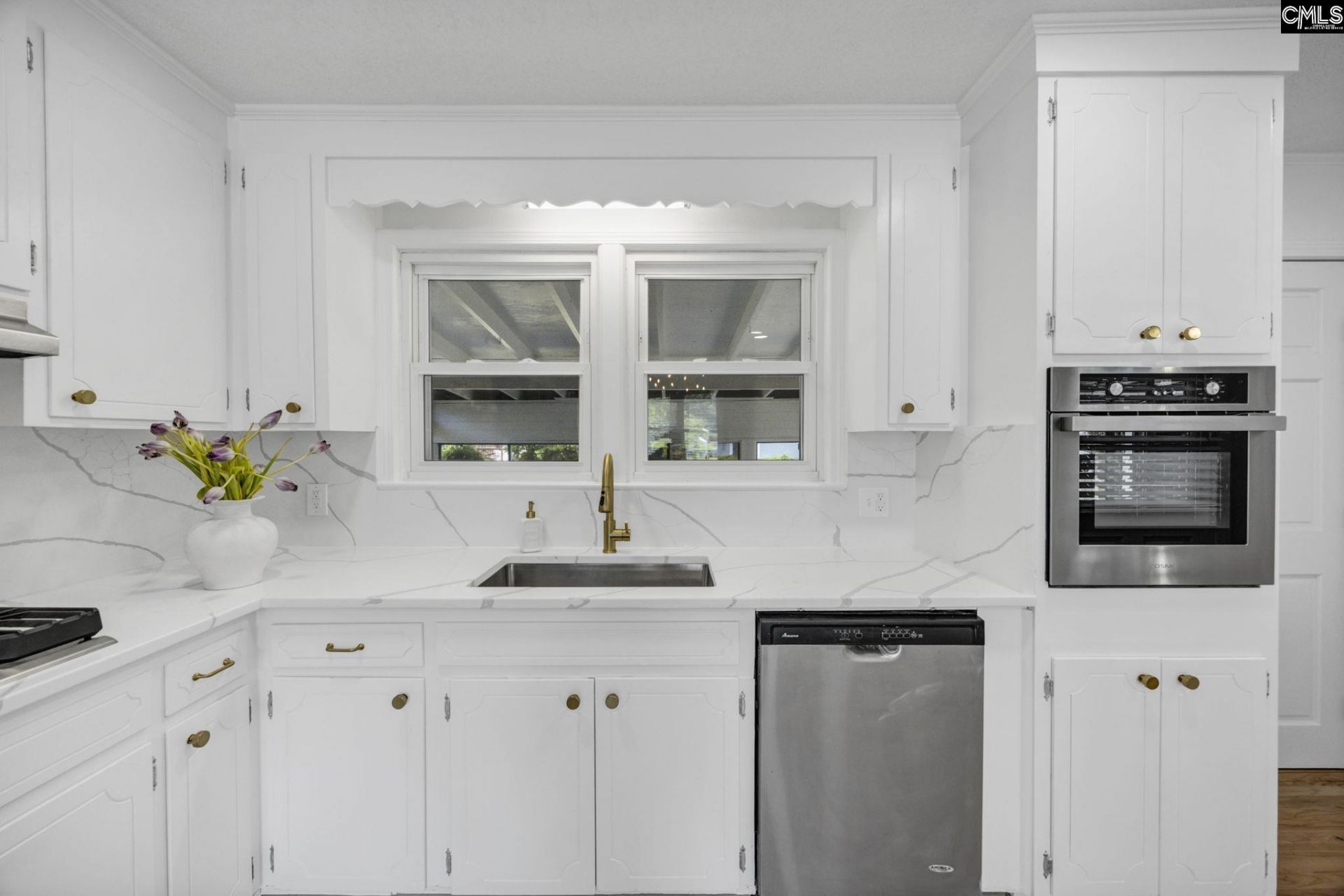 10 Dantzler Drive  Photo 9