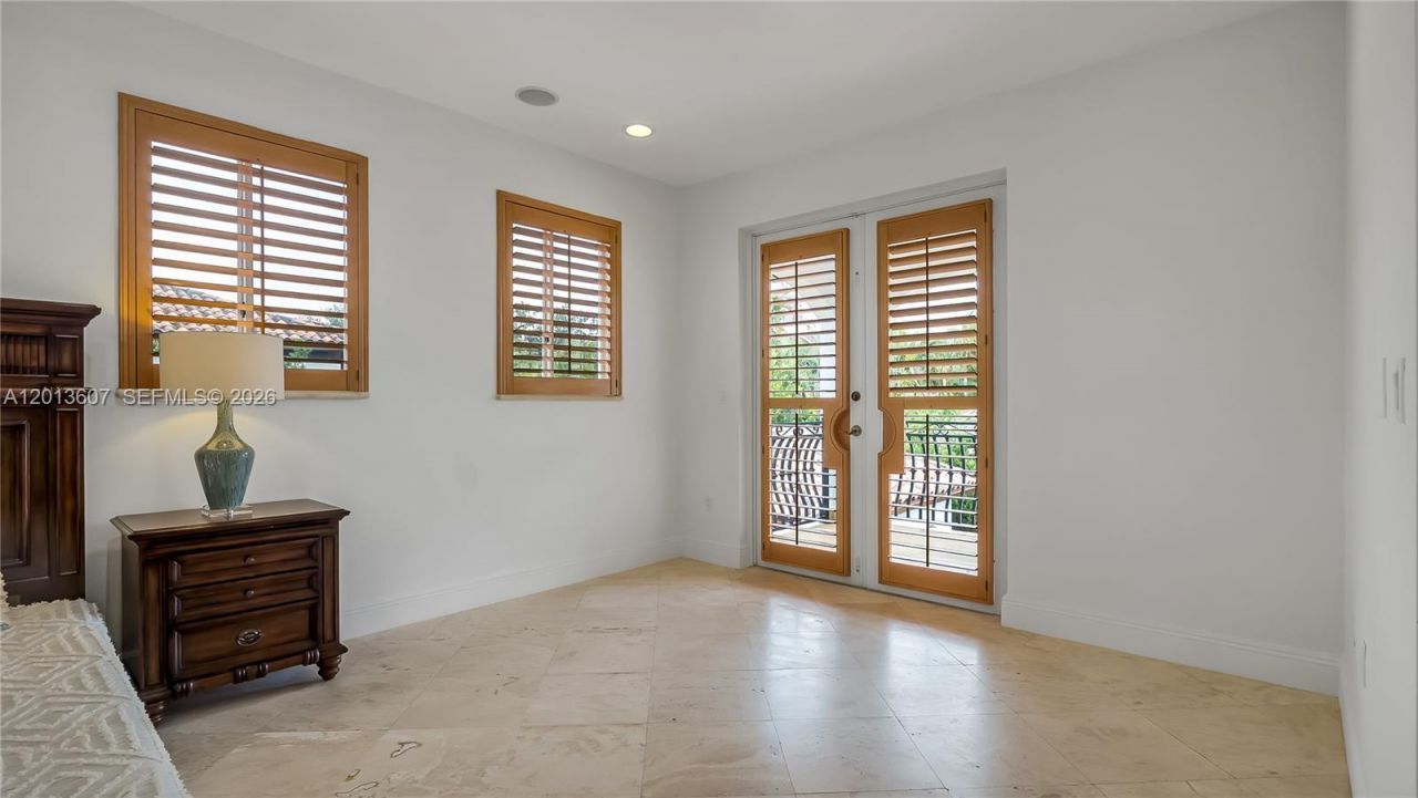 16763 NW 77th Path , Miami Lakes, FL 33016 Photo