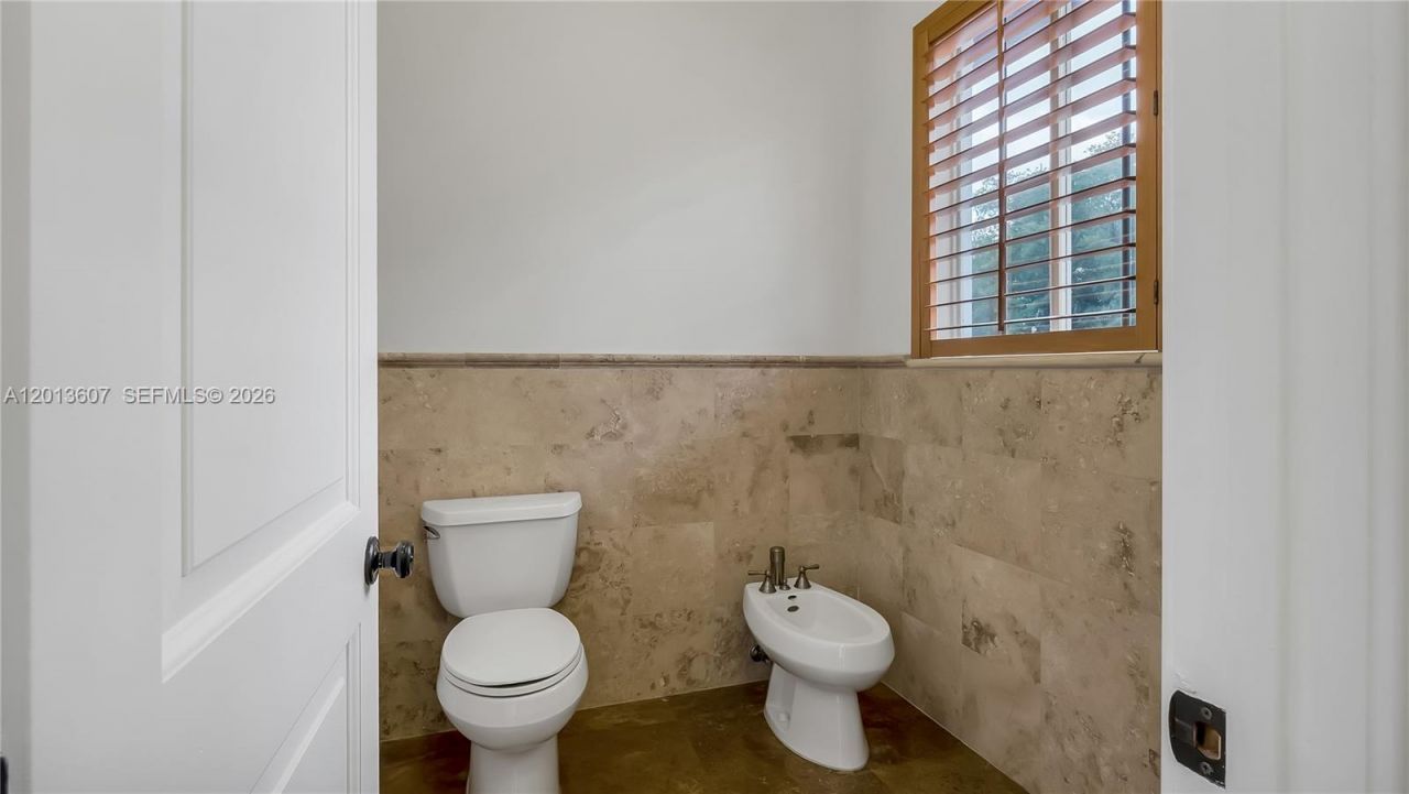 16763 NW 77th Path, Miami Lakes, FL 33016 Photo