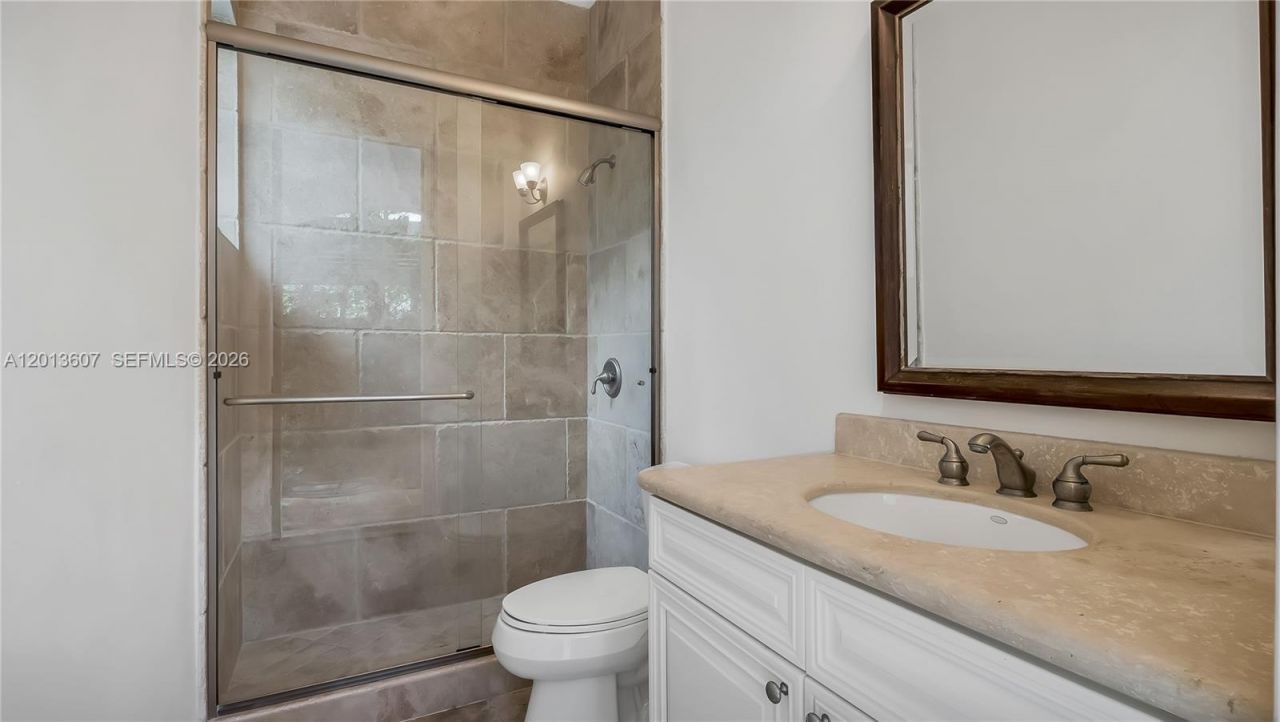 16763 NW 77th Path, Miami Lakes, FL 33016 Photo
