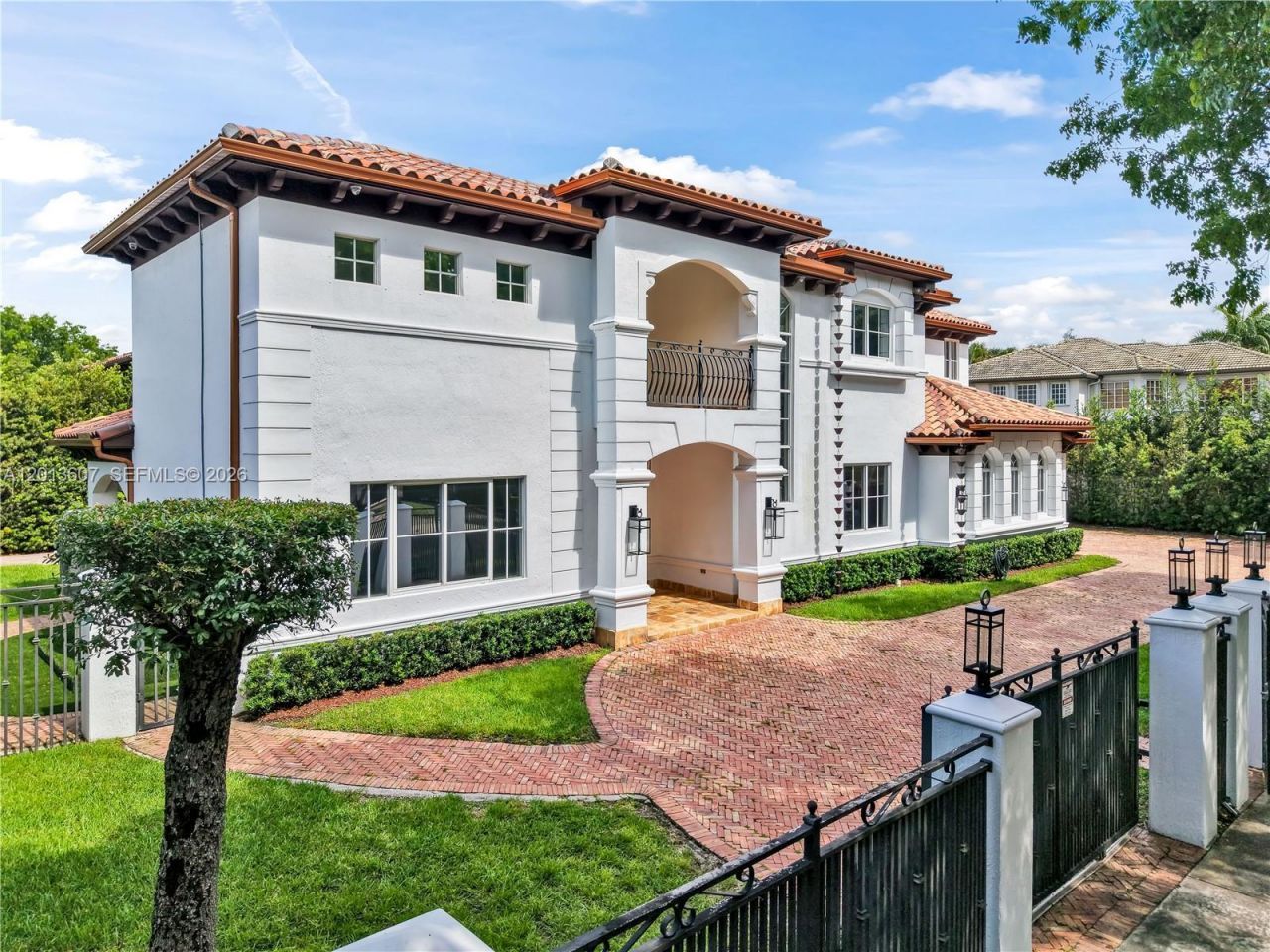 16763 NW 77th Path , Miami Lakes, FL 33016 Photo