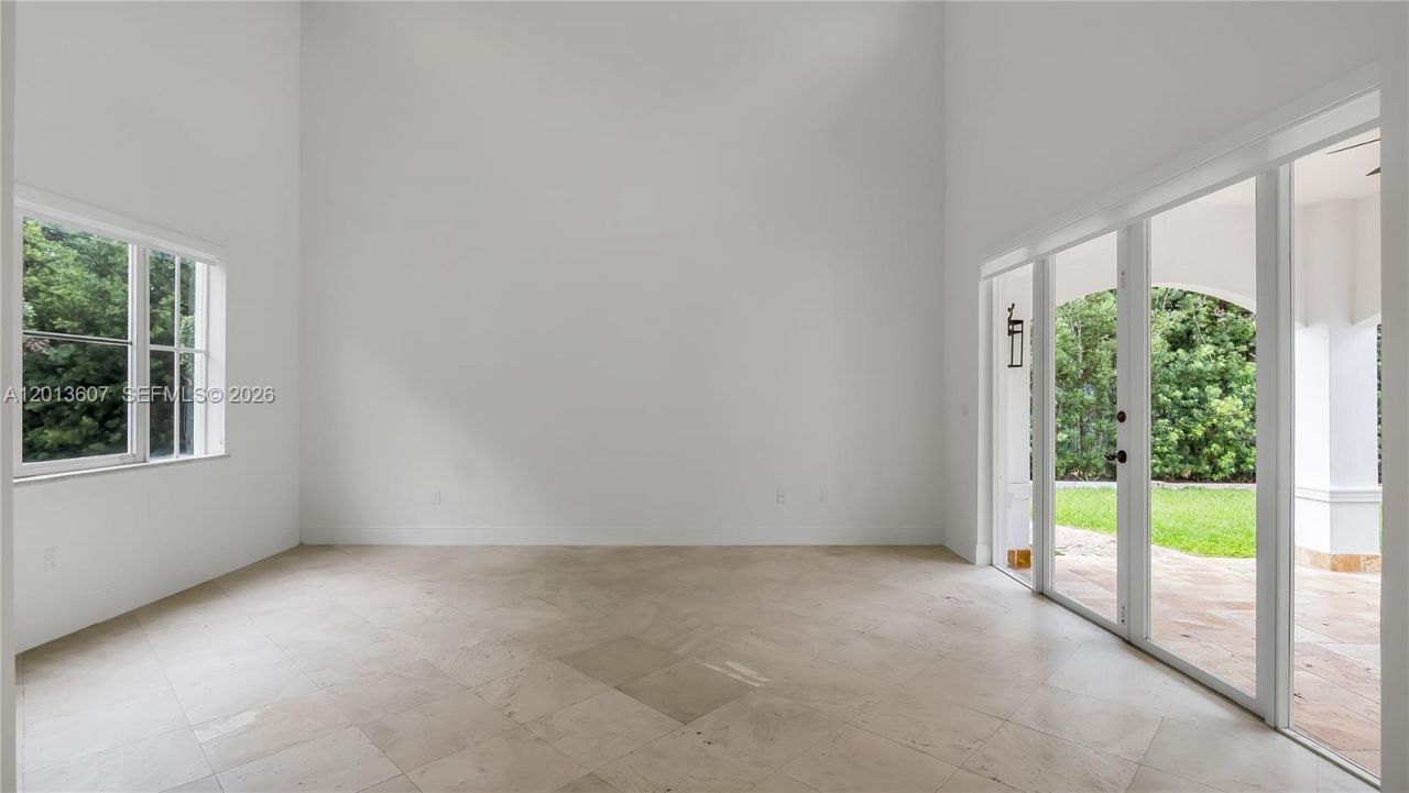 16763 NW 77th Path , Miami Lakes, FL 33016 Photo