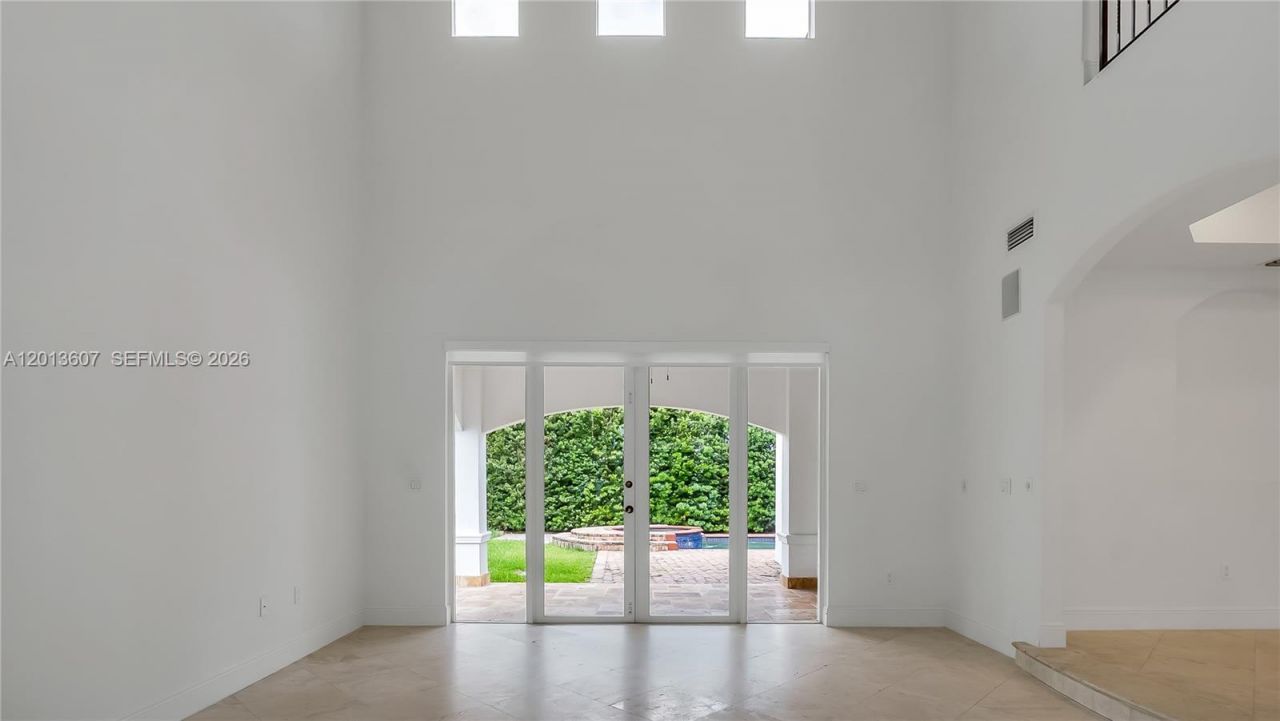 16763 NW 77th Path , Miami Lakes, FL 33016 Photo