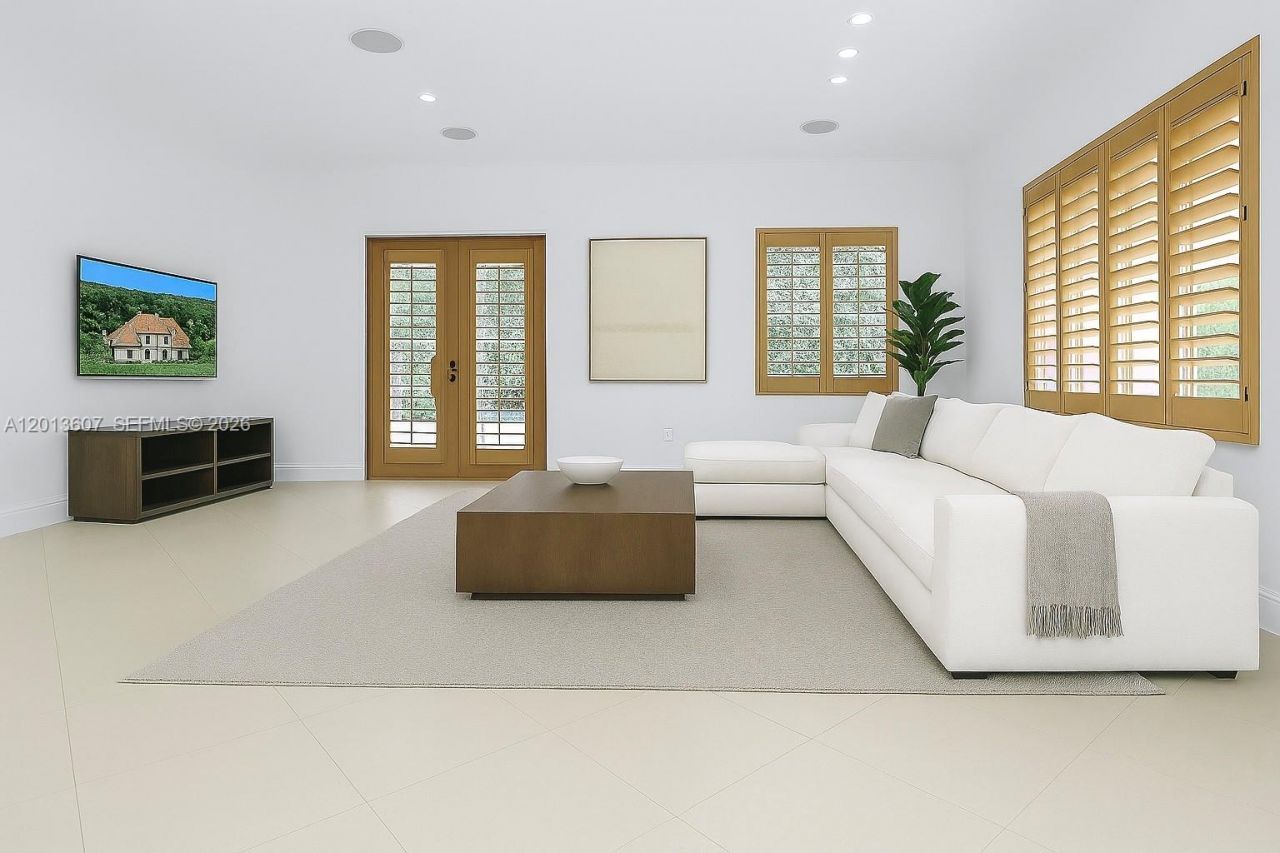 16763 NW 77th Path , Miami Lakes, FL 33016 Photo