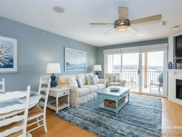 194 Park Place Lane, Unit 3G, Kaiser, MO 65047