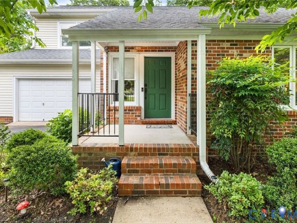 10460 Shumark Drive, Chester, VA 23831