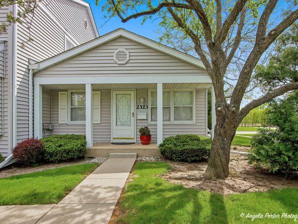 2323 OXHILL Court , Schaumburg, IL 60194