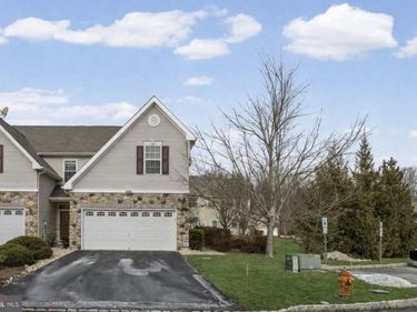 246 BRINLEY DRIVE, PENNINGTON, NJ 08534