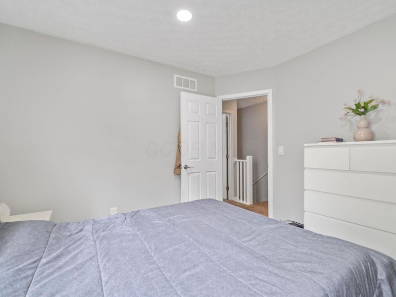 5115 Renmill Drive , Hilliard, OH 43026 Photo 21