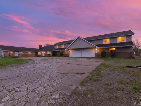 11280 Hegel Road, Atlas Township, Mi 48438