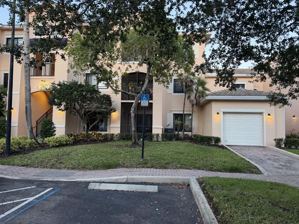 2807 Veronia Drive, Unit 103, Palm Beach Gardens, FL 33410