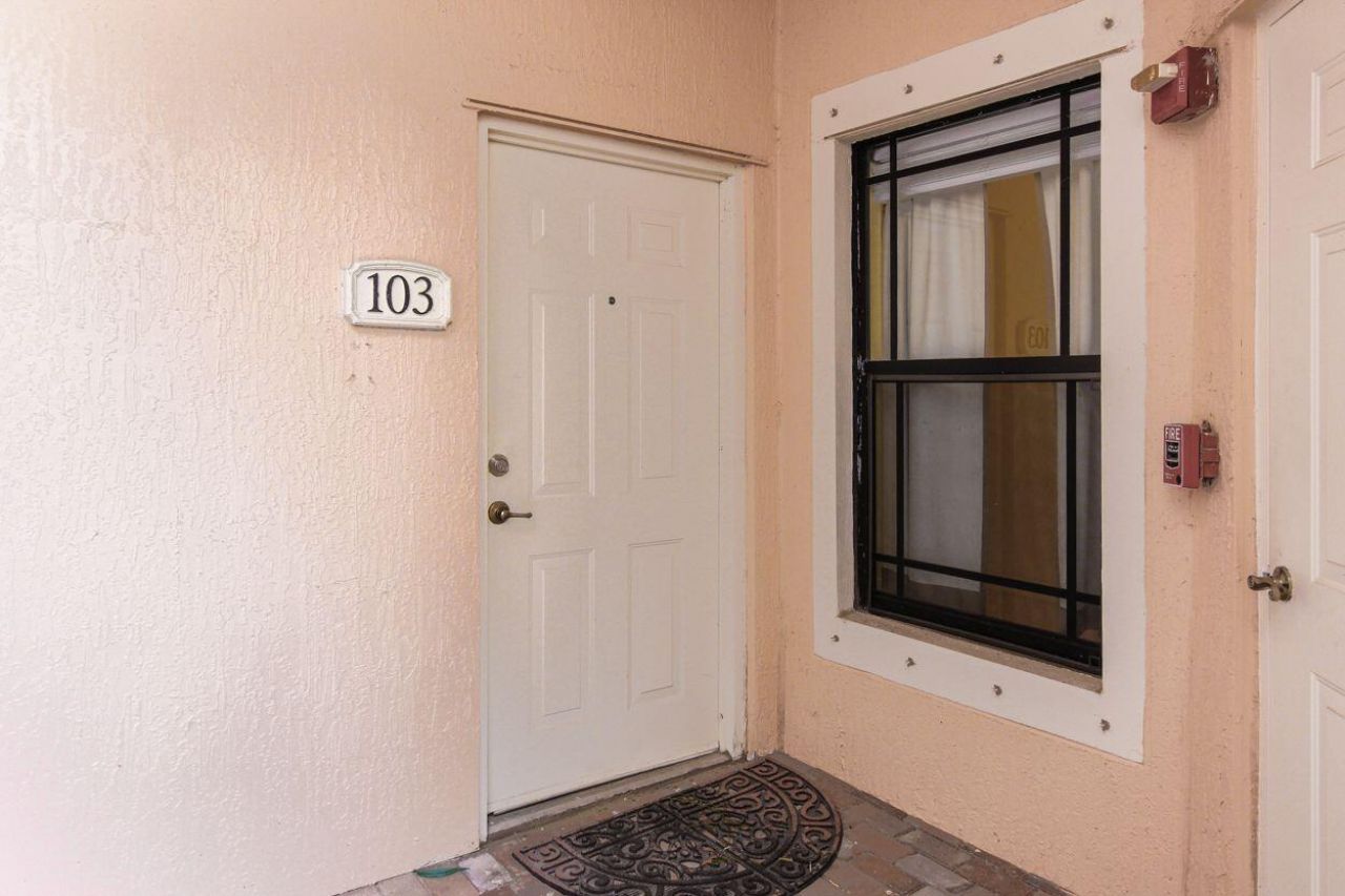 2807 Veronia Drive, Unit 103, Palm Beach Gardens, FL 33410 Photo