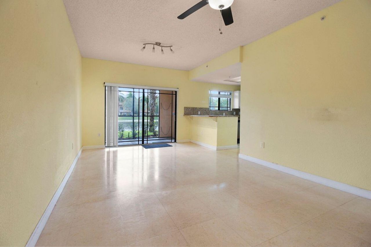 2807 Veronia Drive, Unit 103, Palm Beach Gardens, FL 33410 Photo