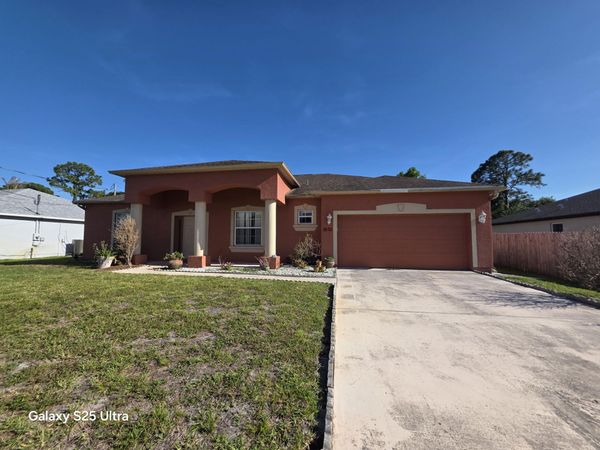 1852 SW Janette Avenue, Port St. Lucie, FL 34953