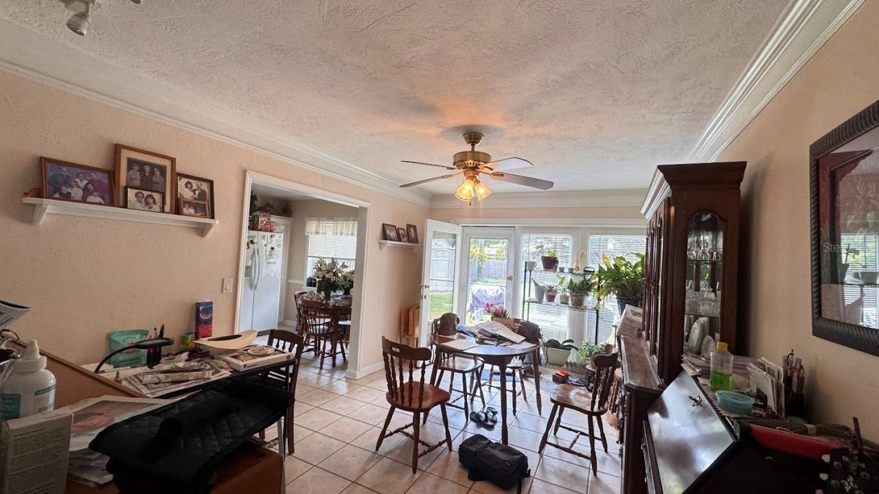 559 Villagrande Avenue S, Saint Petersburg, FL 33707 Photo