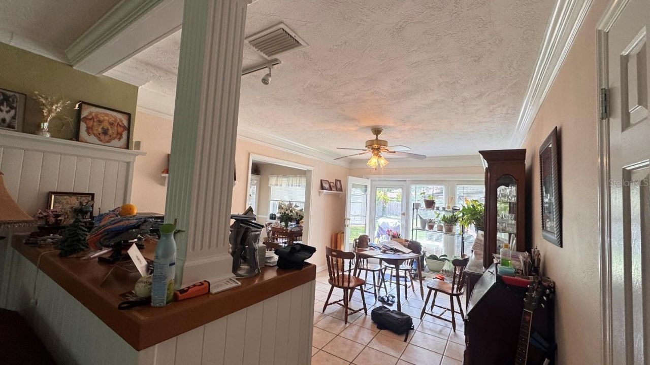 559 Villagrande Avenue S, Saint Petersburg, FL 33707 Photo