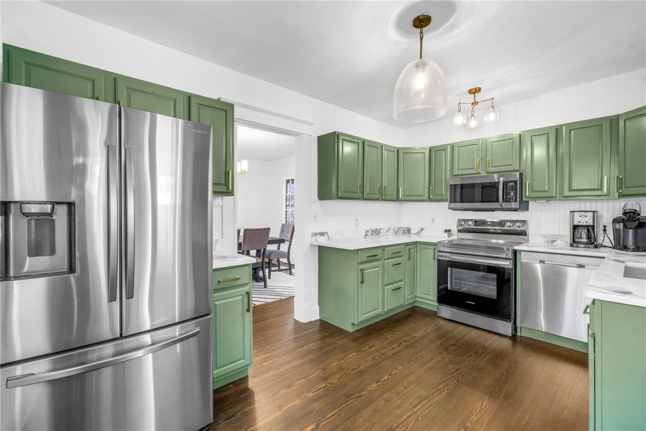 2320 5th Street N, Saint Petersburg, FL 33704 Photo