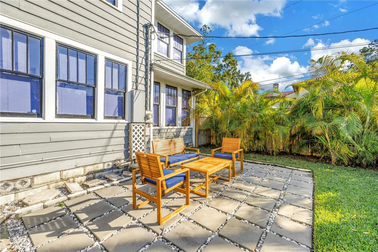 2320 5th Street N, Saint Petersburg, FL 33704 Photo