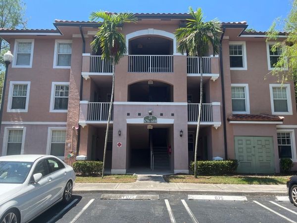 6812 W Sample Road, Unit 6812, Coral Springs, FL 33067