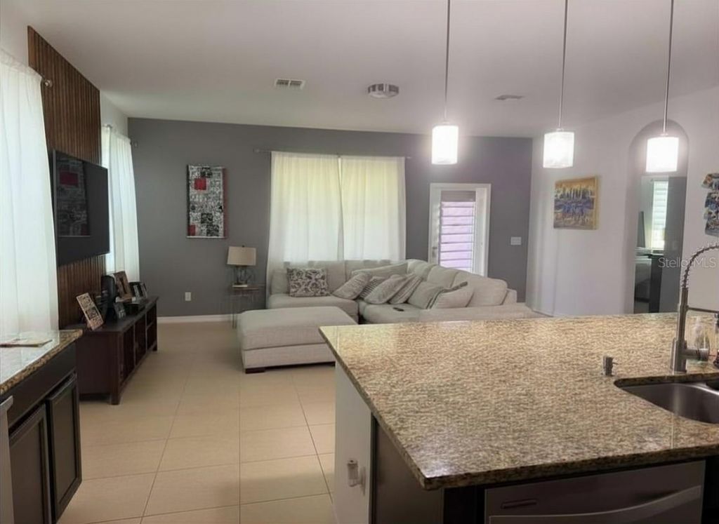 708 Marsh Reed Drive , Winter Garden, FL 34787 Photo