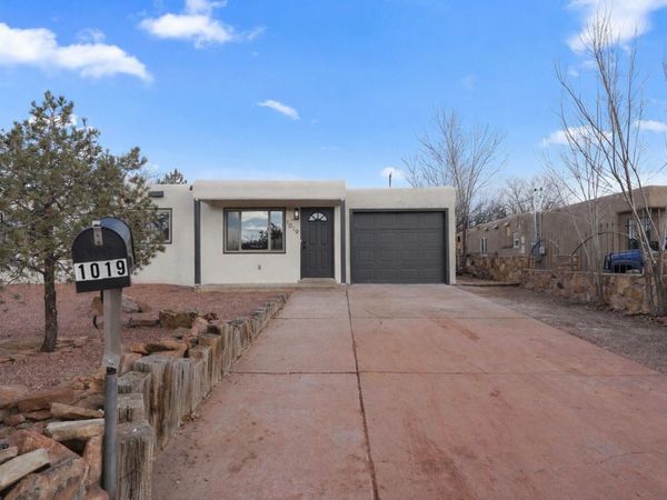 1019 Santa Clara Drive , Santa Fe, NM 87507