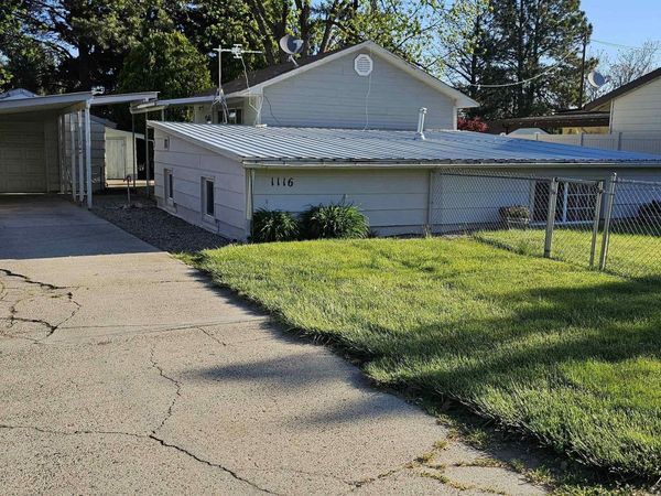 1116 E Main St, Emmett, ID 83671